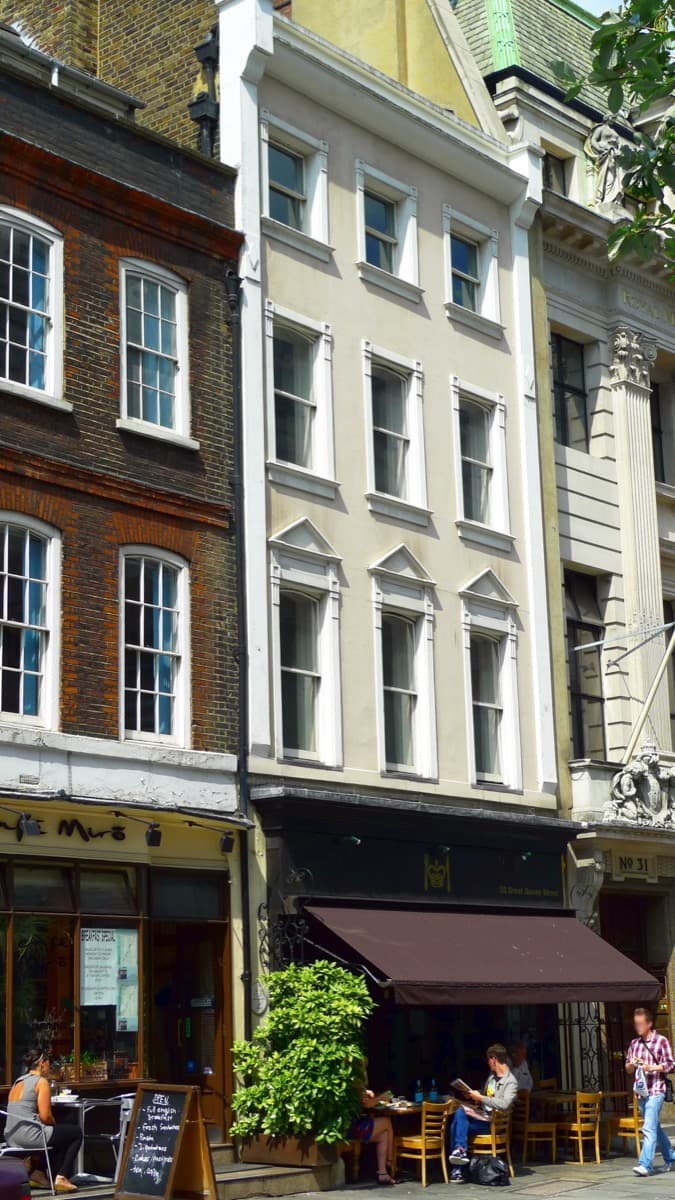 Exterior of Grosvenor Casino The Rialto, London